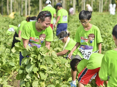 大小鐵人都來參加 大小鐵人都來參加